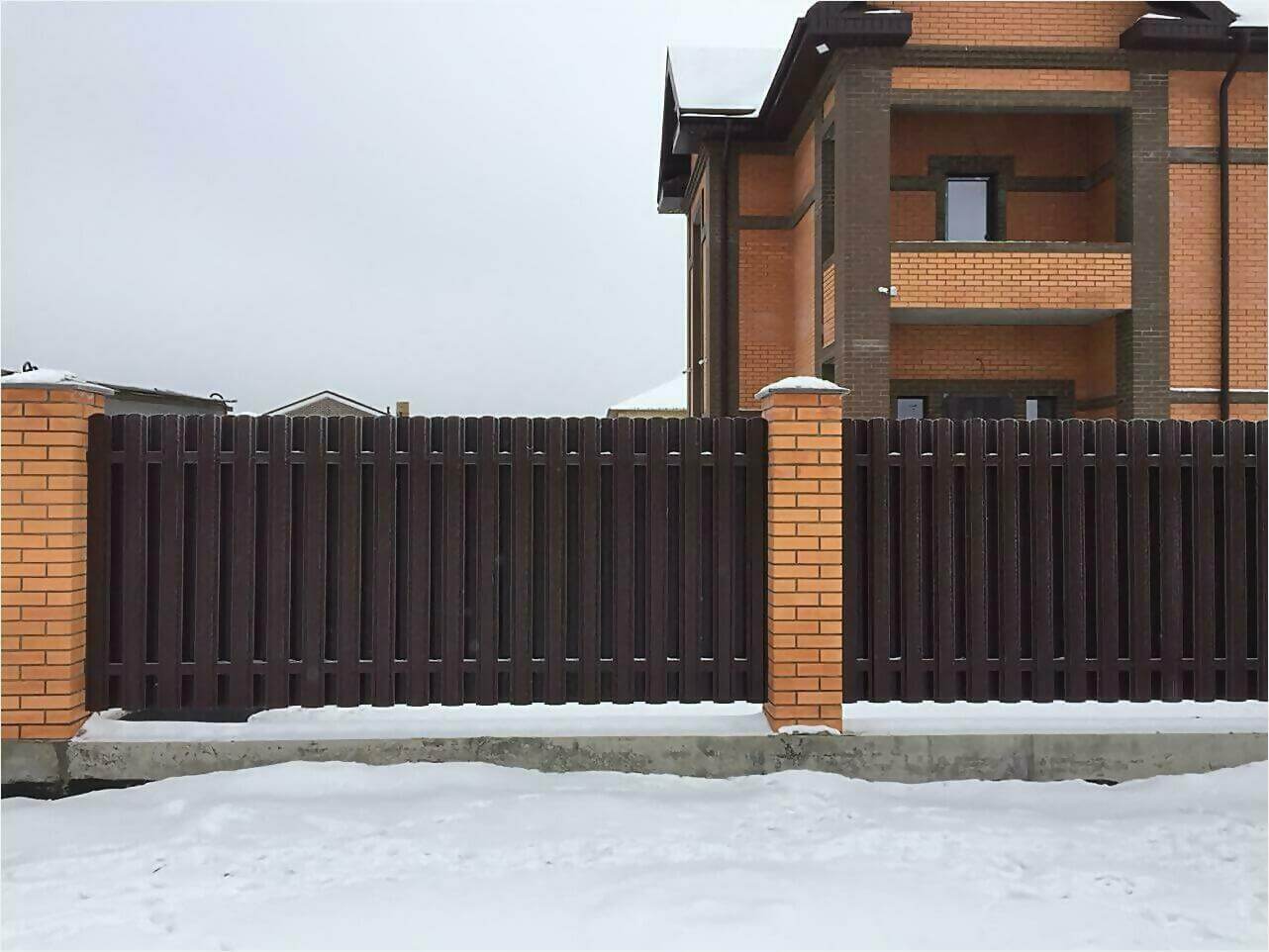 Забор из штакетника 95м фото6 в Магнитогорске