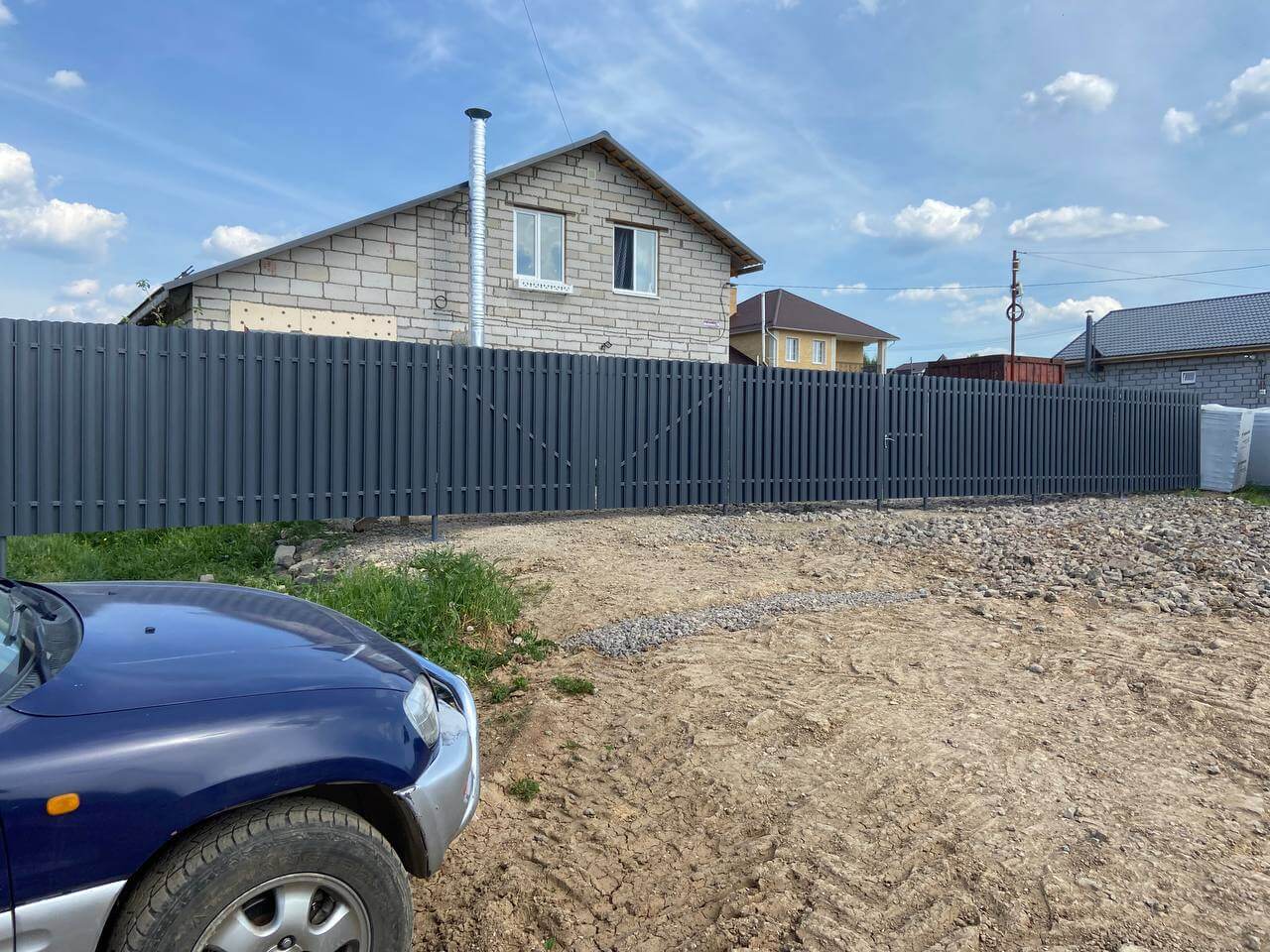 Забор из евроштакетника 16м RAL7024 Серый Графит фото 5 в Магнитогорске