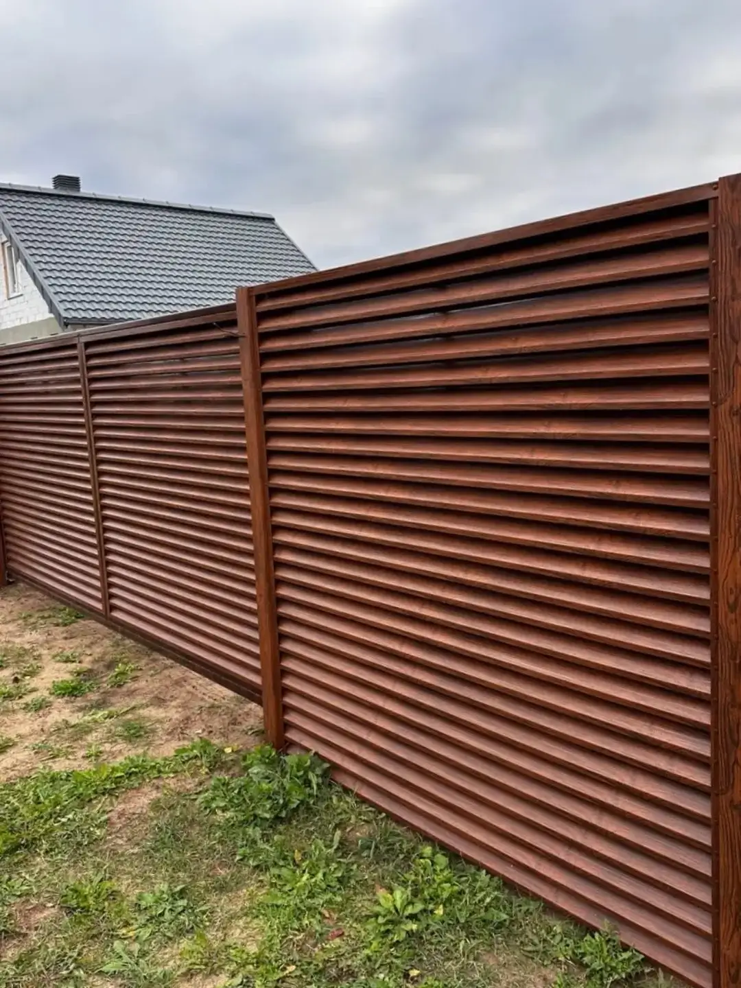 Забор-жалюзи из ламелей ЭКО-Z 58м Темный Дуб 3D Принтек фото 1 в Магнитогорске